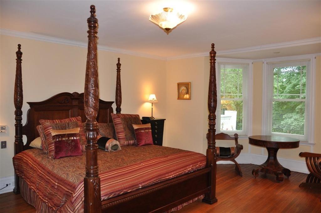 Wayne Bed & Breakfast Inn (Adults Only) Номер фото