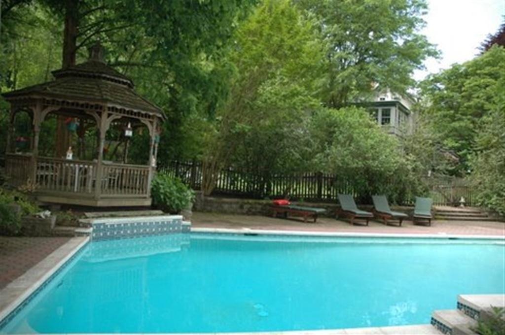 Wayne Bed & Breakfast Inn (Adults Only) Экстерьер фото